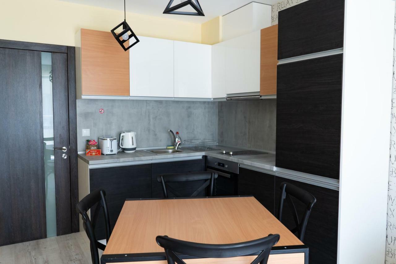 La Familia Apartments Várna Kültér fotó