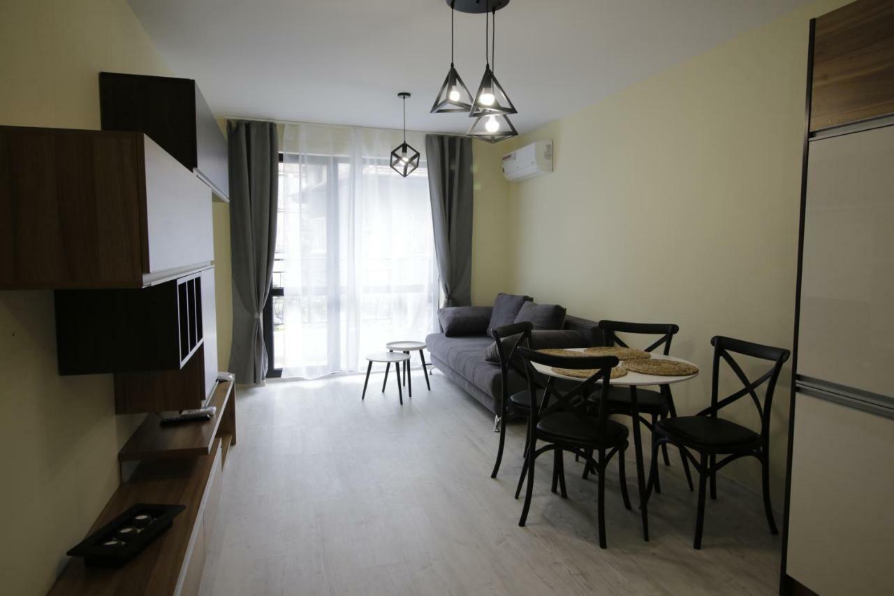 La Familia Apartments Várna Kültér fotó
